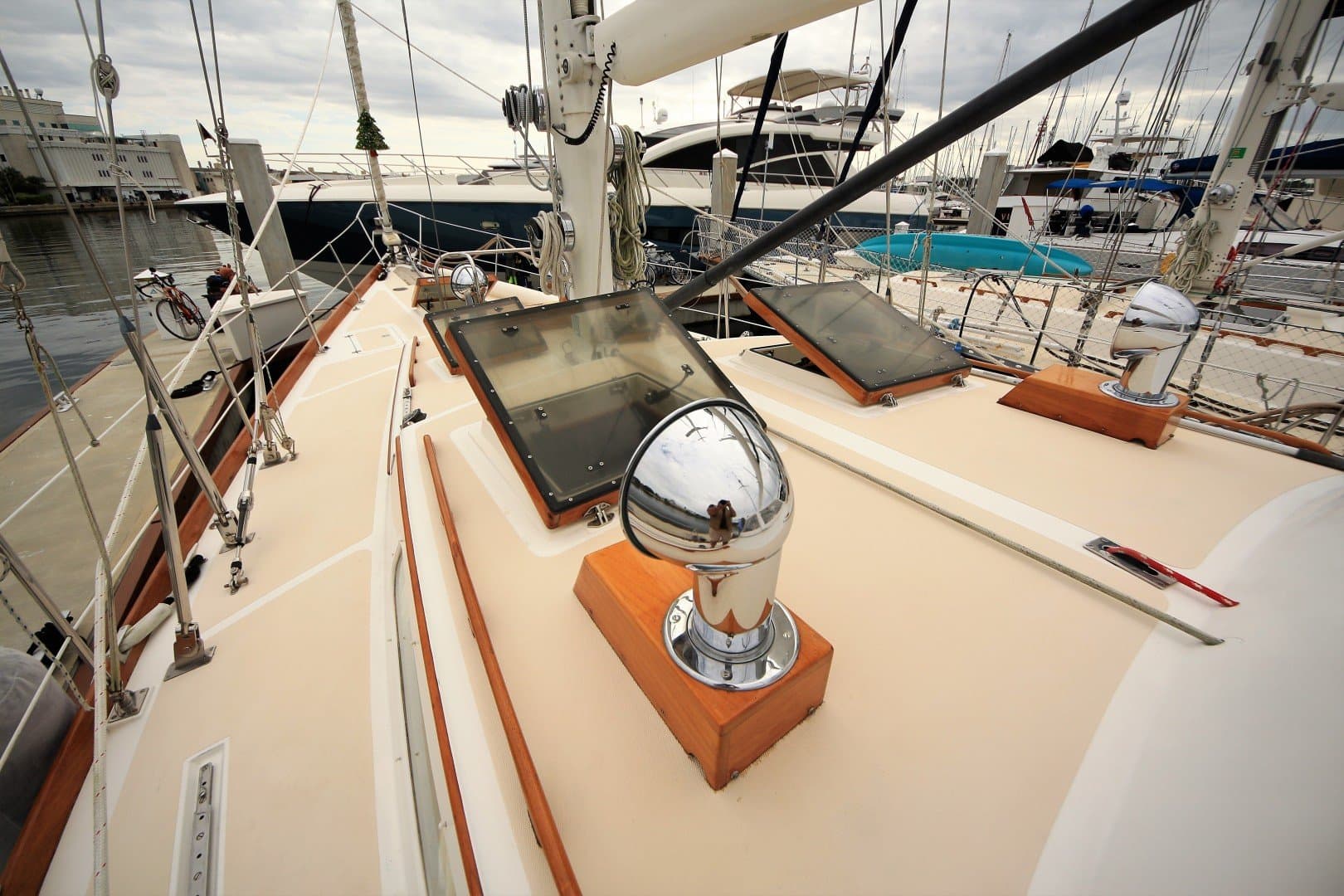 1991 Hinckley Sou'wester