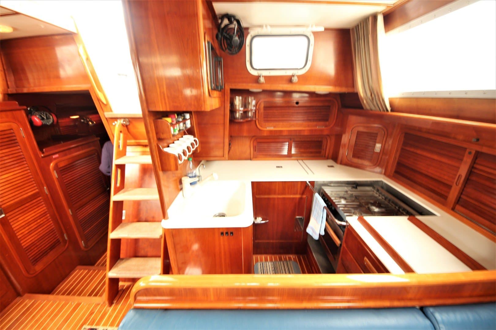 1991 Hinckley Sou'wester