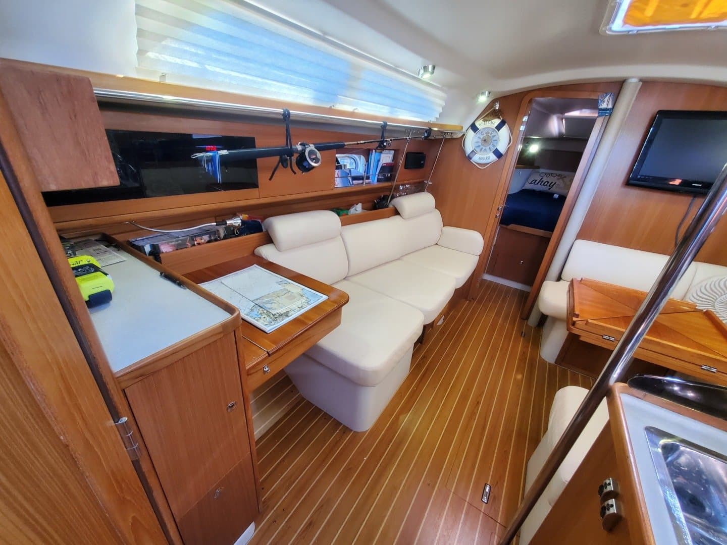 2011 Catalina 355