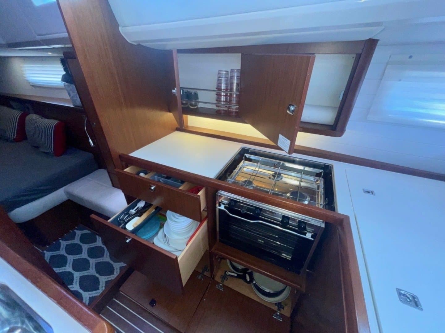 2015 Bavaria Vision 42