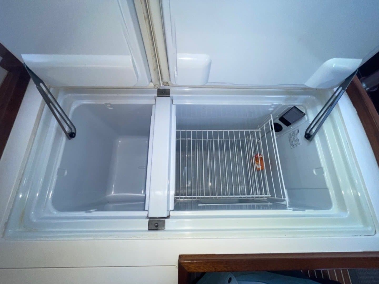 2015 Bavaria Vision 42