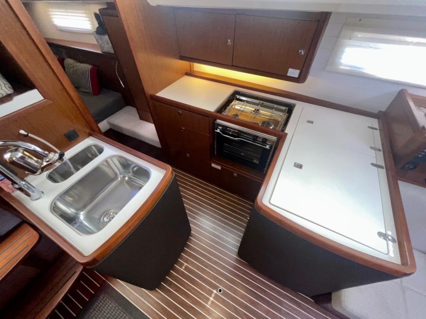 2015 Bavaria Vision 42