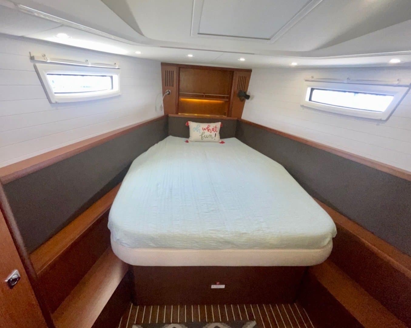 2015 Bavaria Vision 42