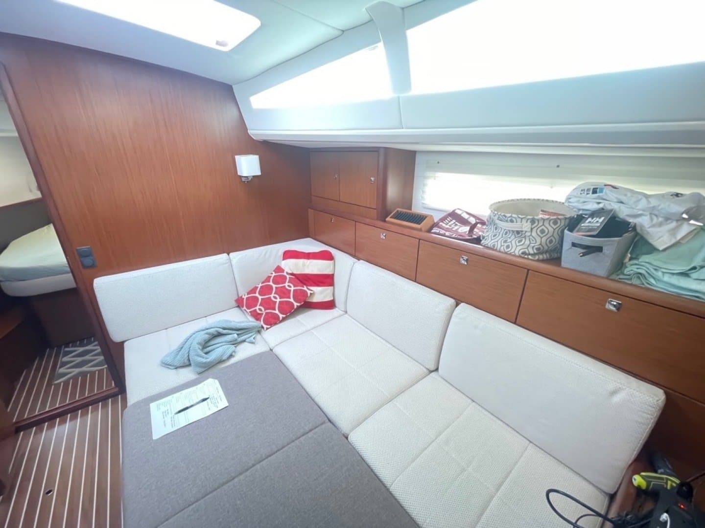 2015 Bavaria Vision 42
