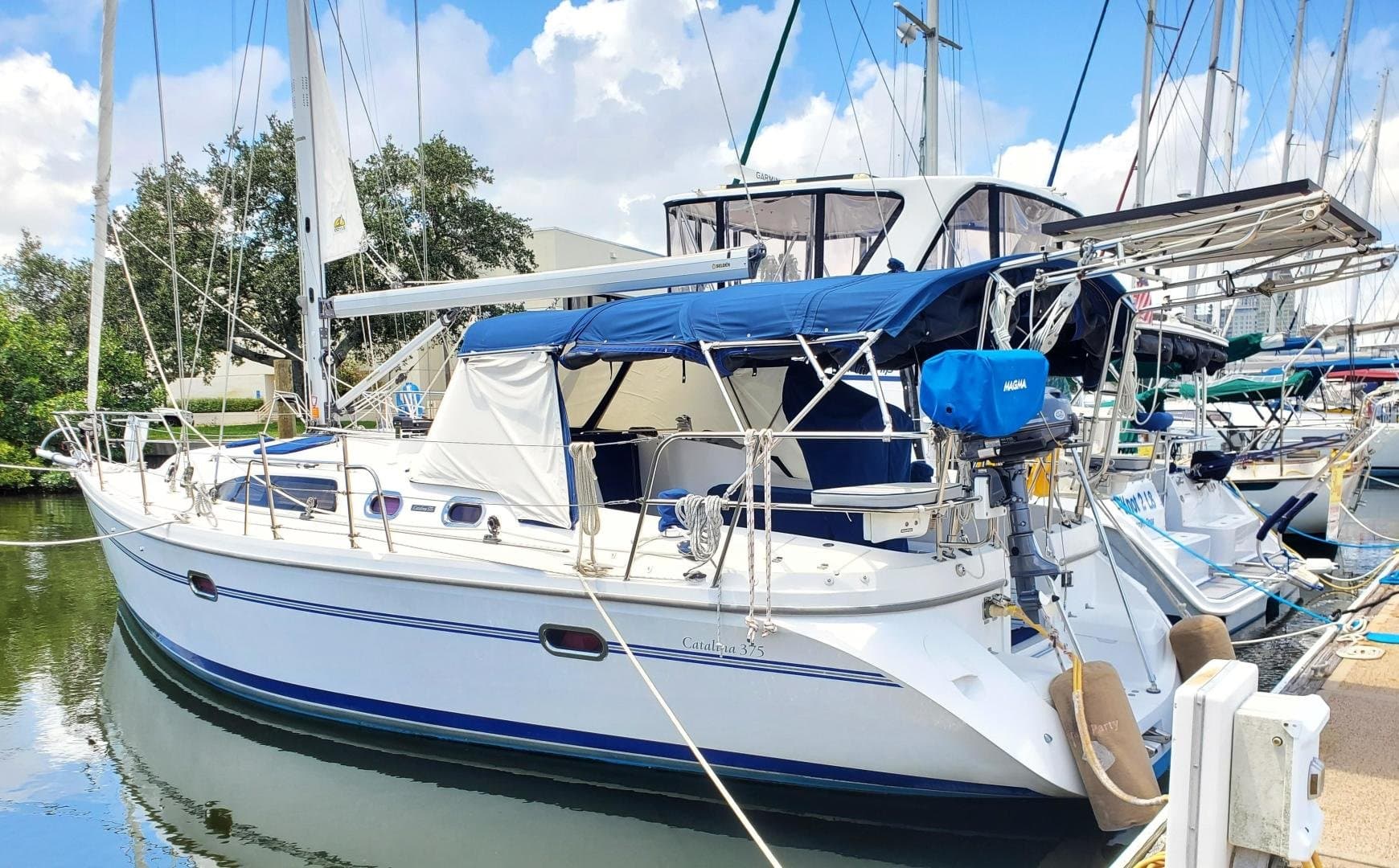 2012 Catalina 375