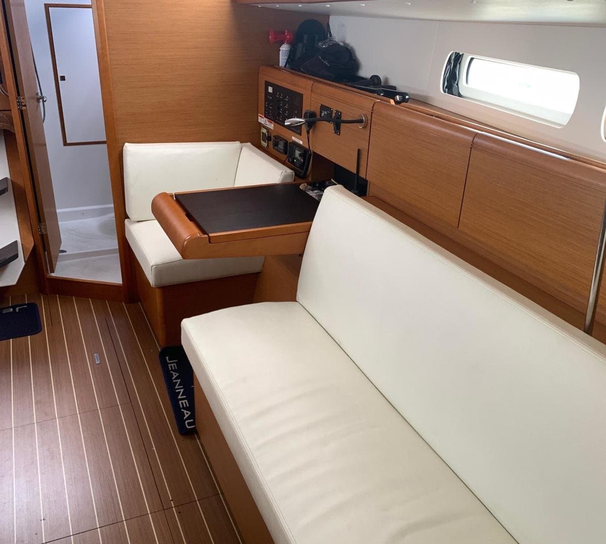 2016 Jeanneau 