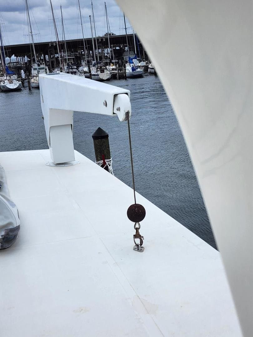 1989 Jefferson Cockpit Motor Yacht