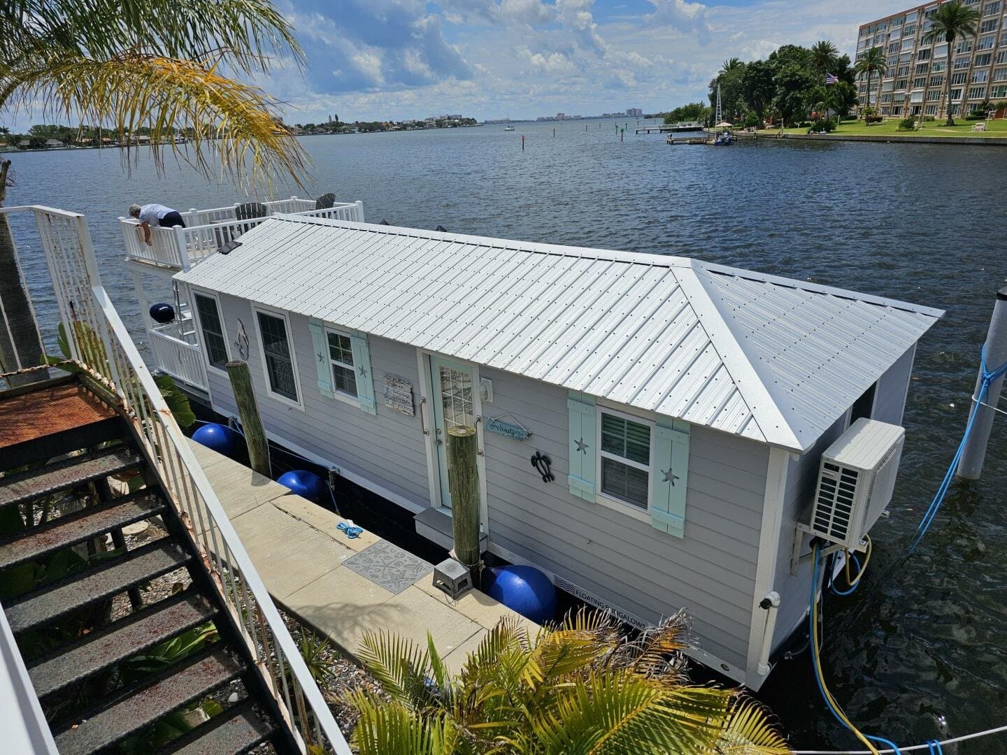 2019 Custom Floating Bungalow