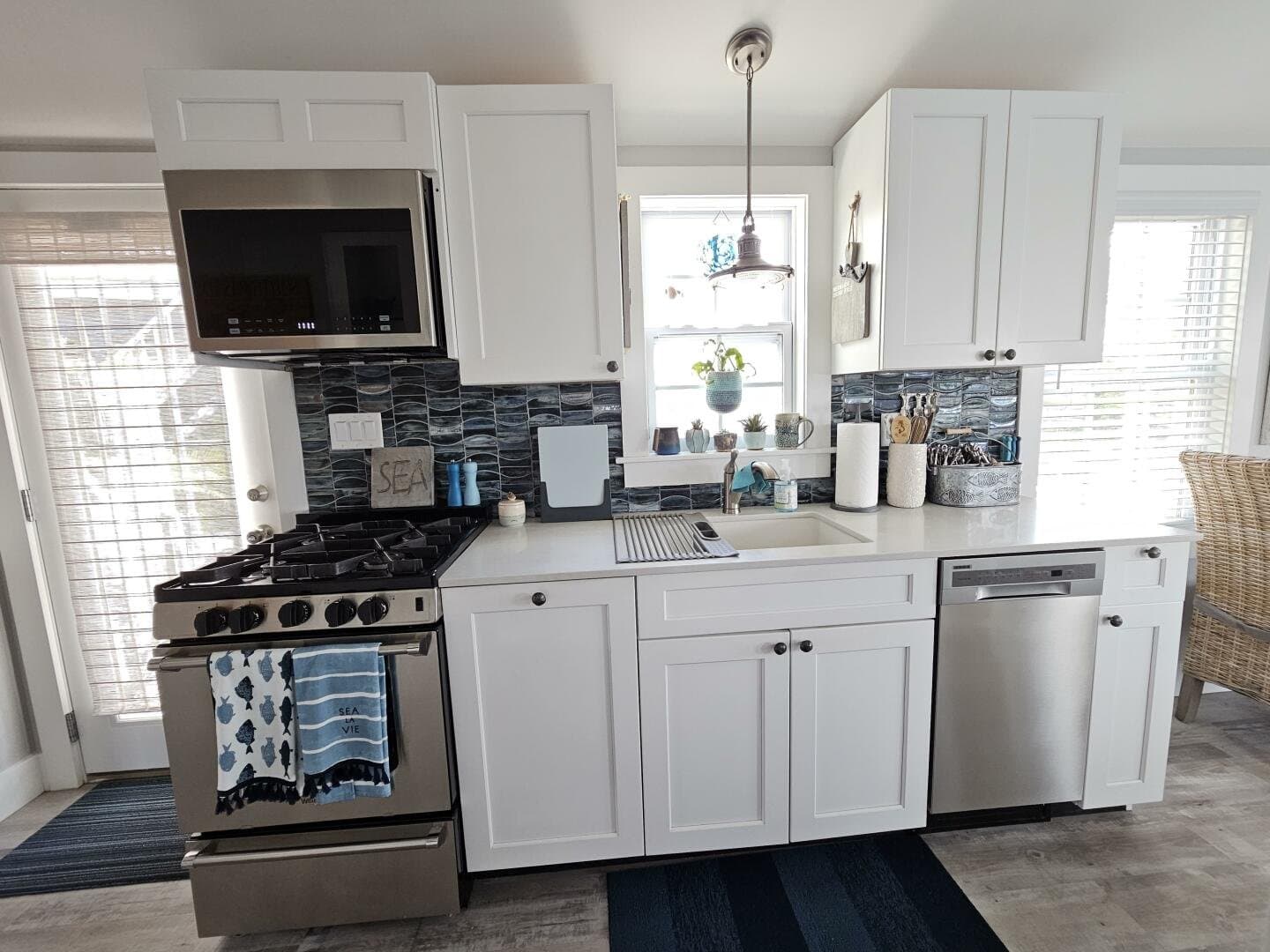 2019 Custom Floating Bungalow