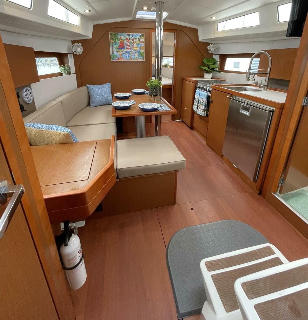 2016 Beneteau Oceanis