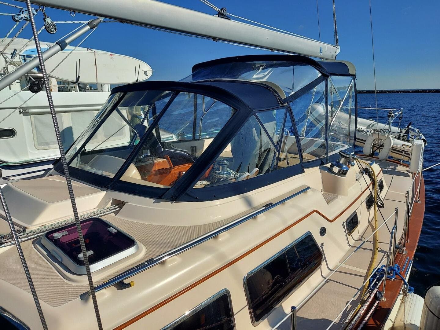 2009 Island Packet 465