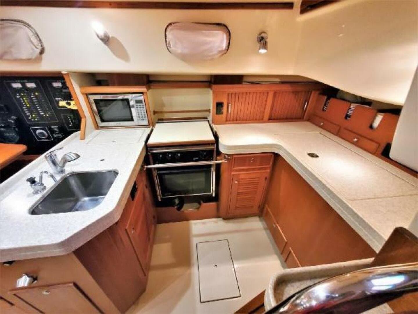 2006 Island Packet 440