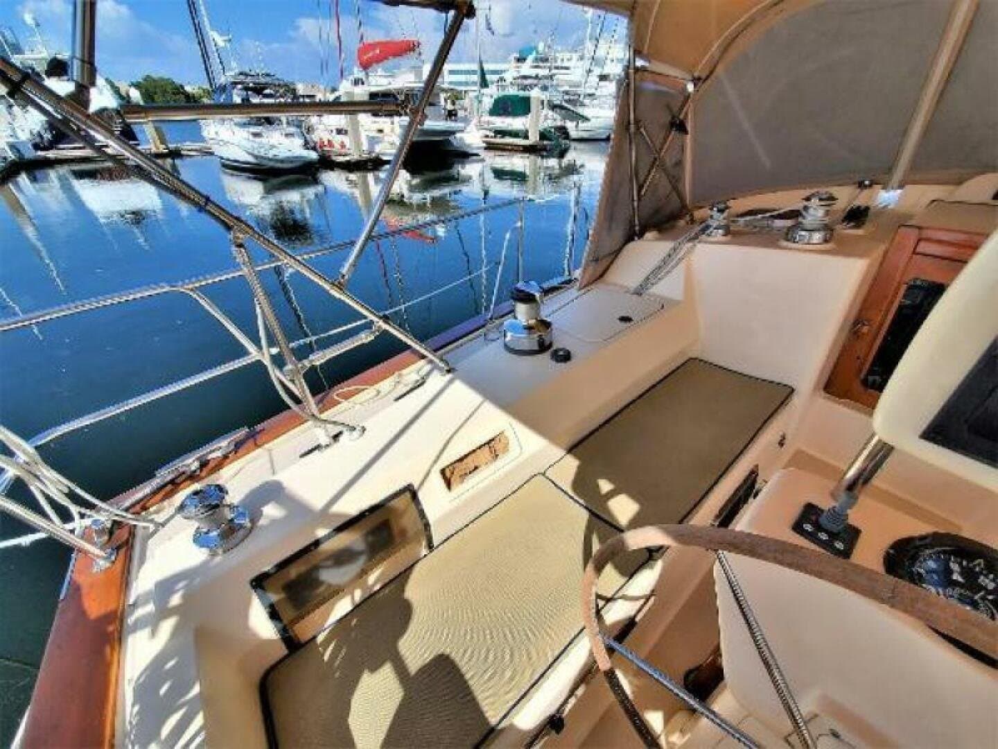 2006 Island Packet 440