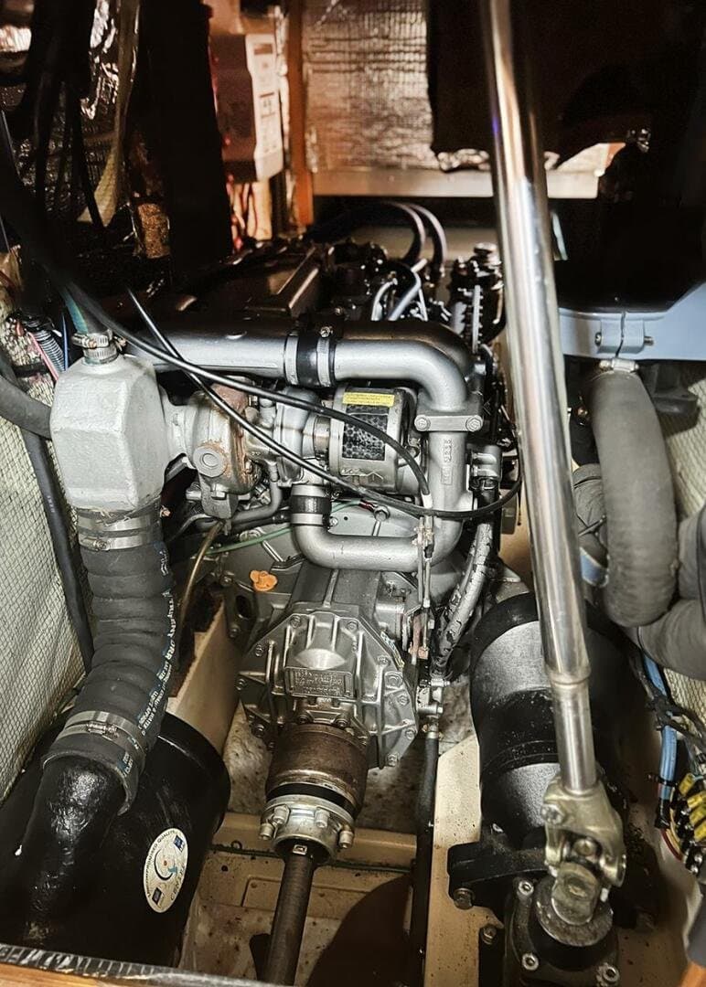 2005 Island Packet 485