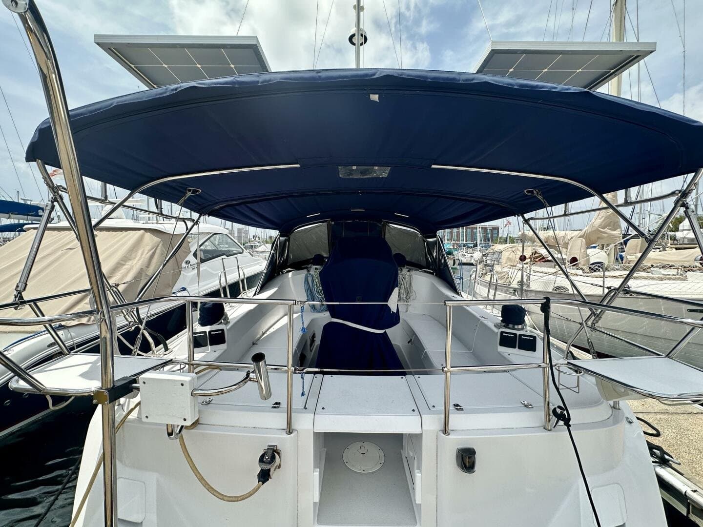 2012 Catalina 385