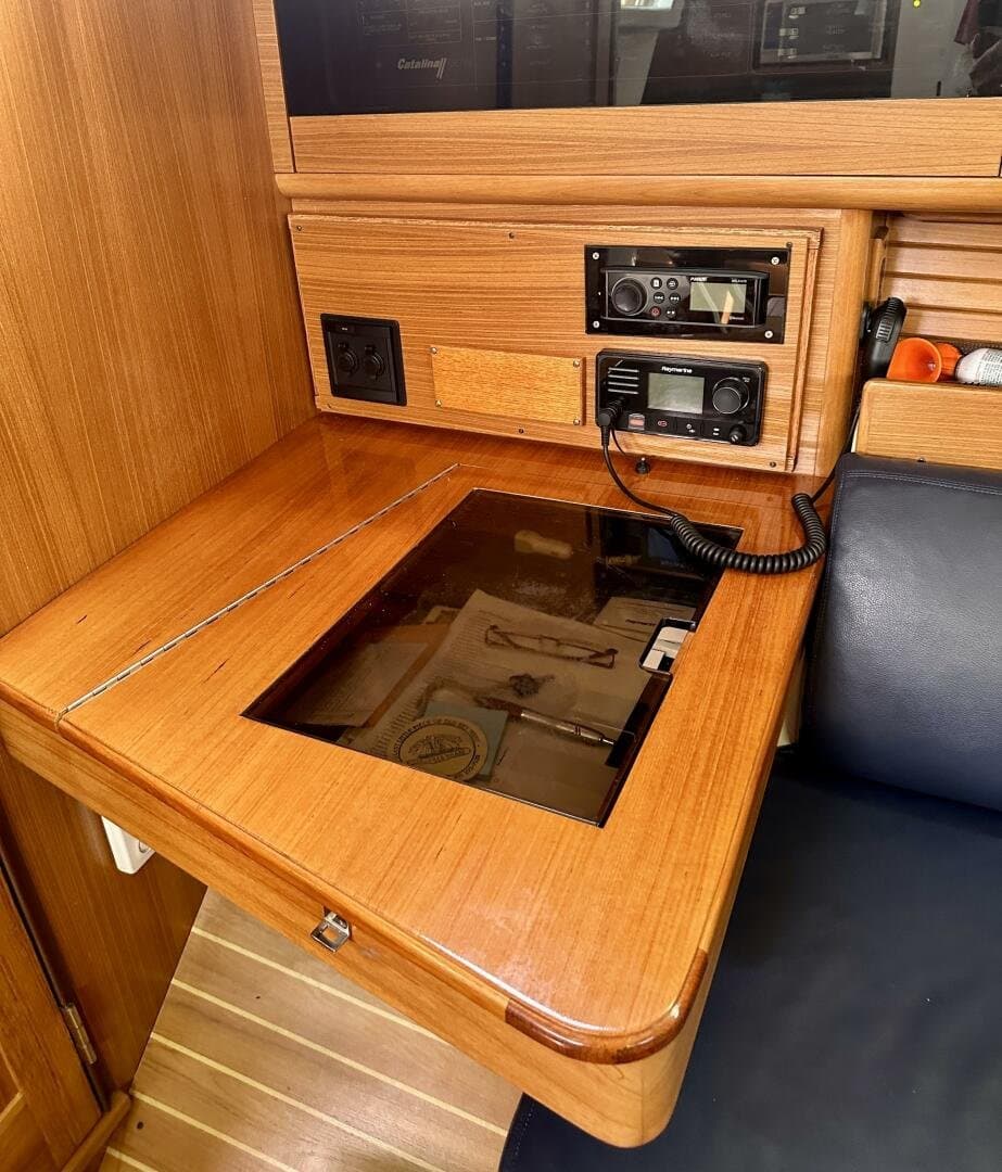 2012 Catalina 385