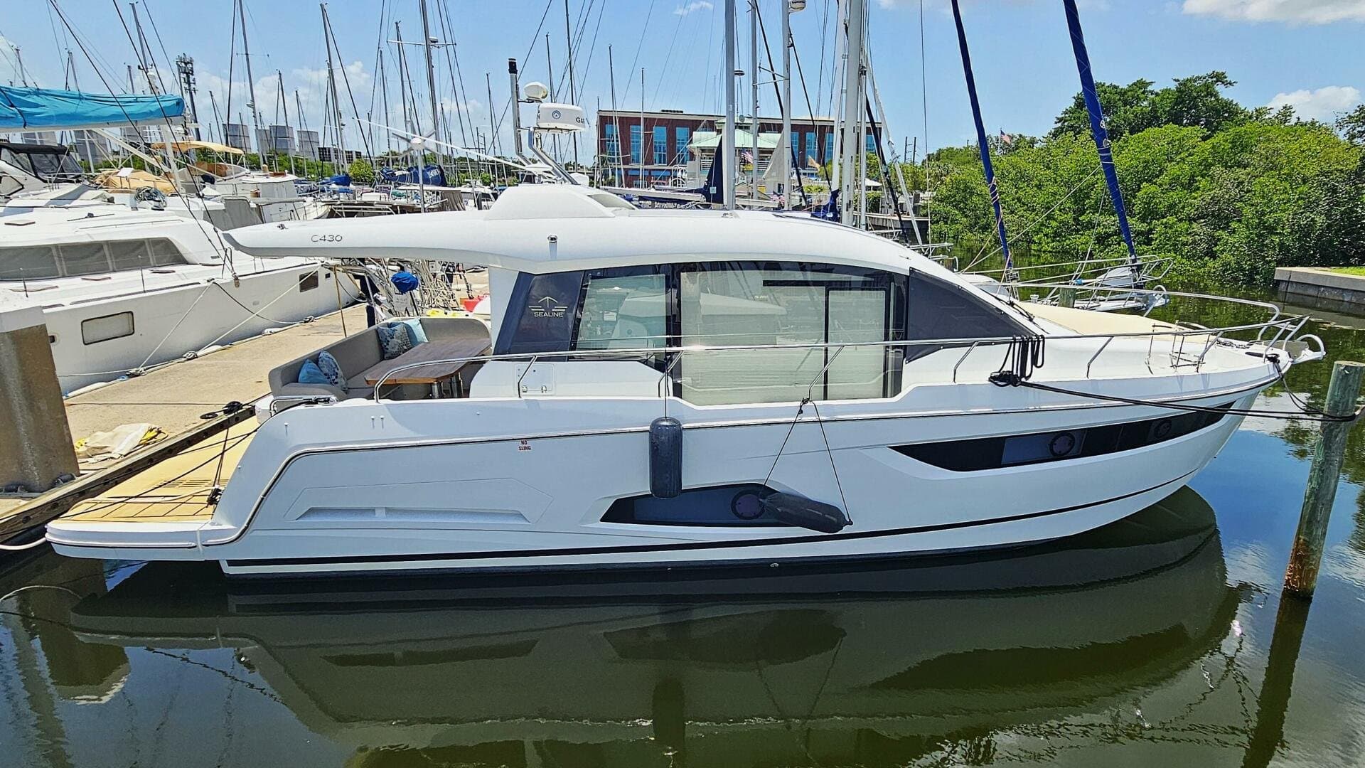 2020 Sealine C430
