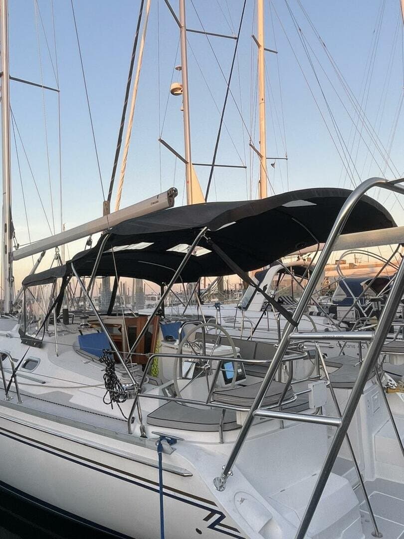 2010 Catalina 445