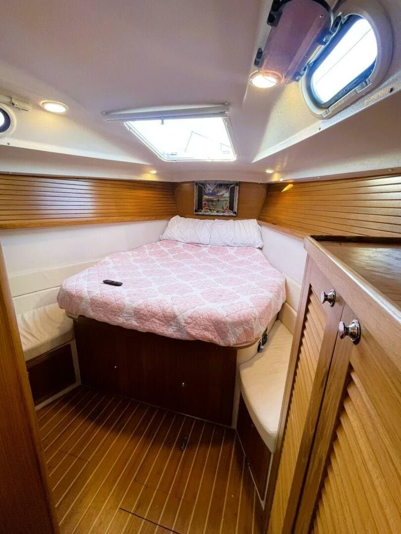 2010 Catalina 445