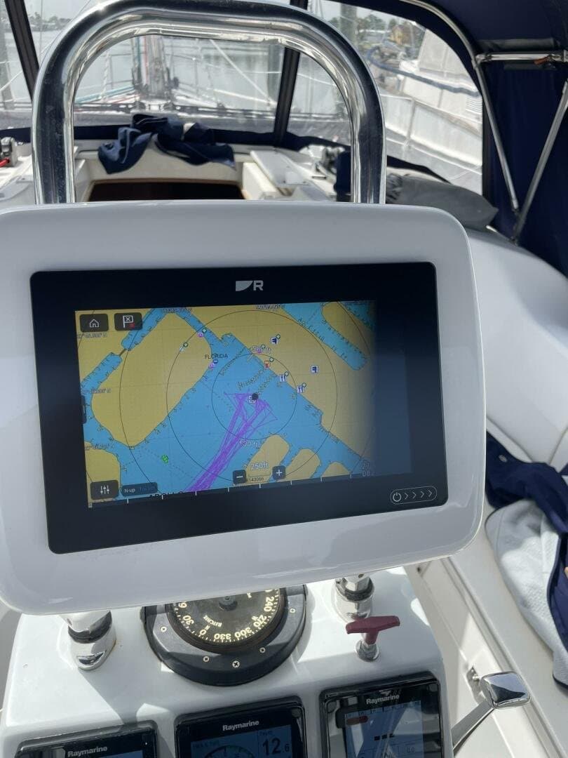 2004 Catalina 350