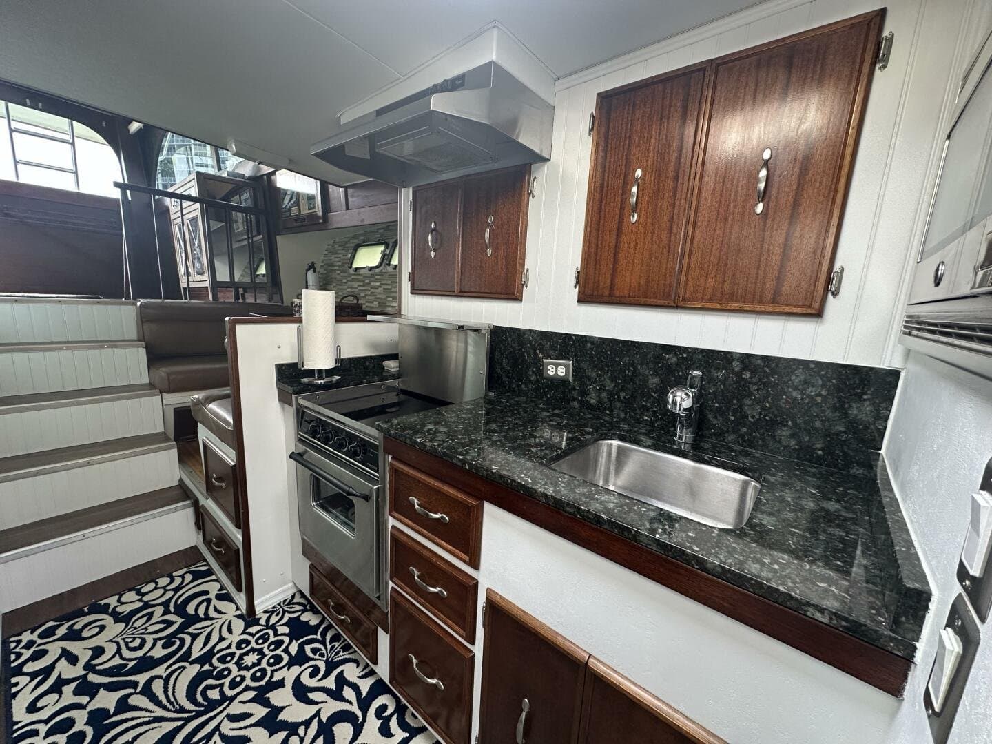 1979 Post Sport Fisherman