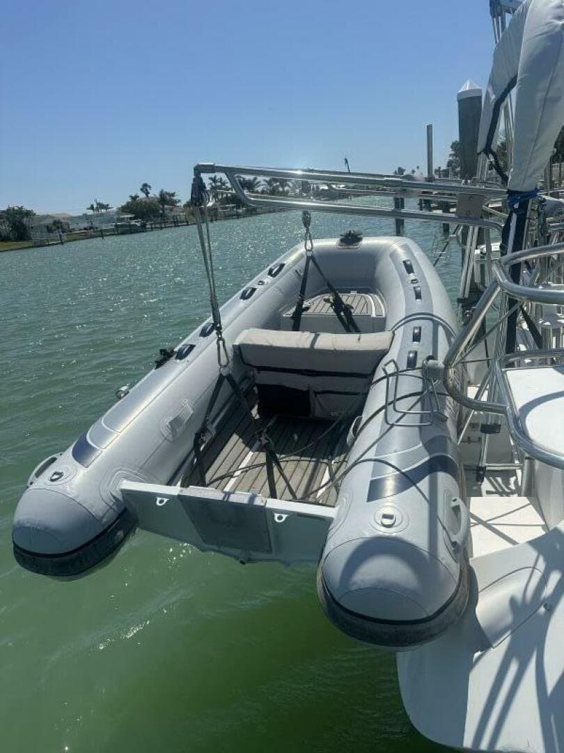 2004 Catalina 350