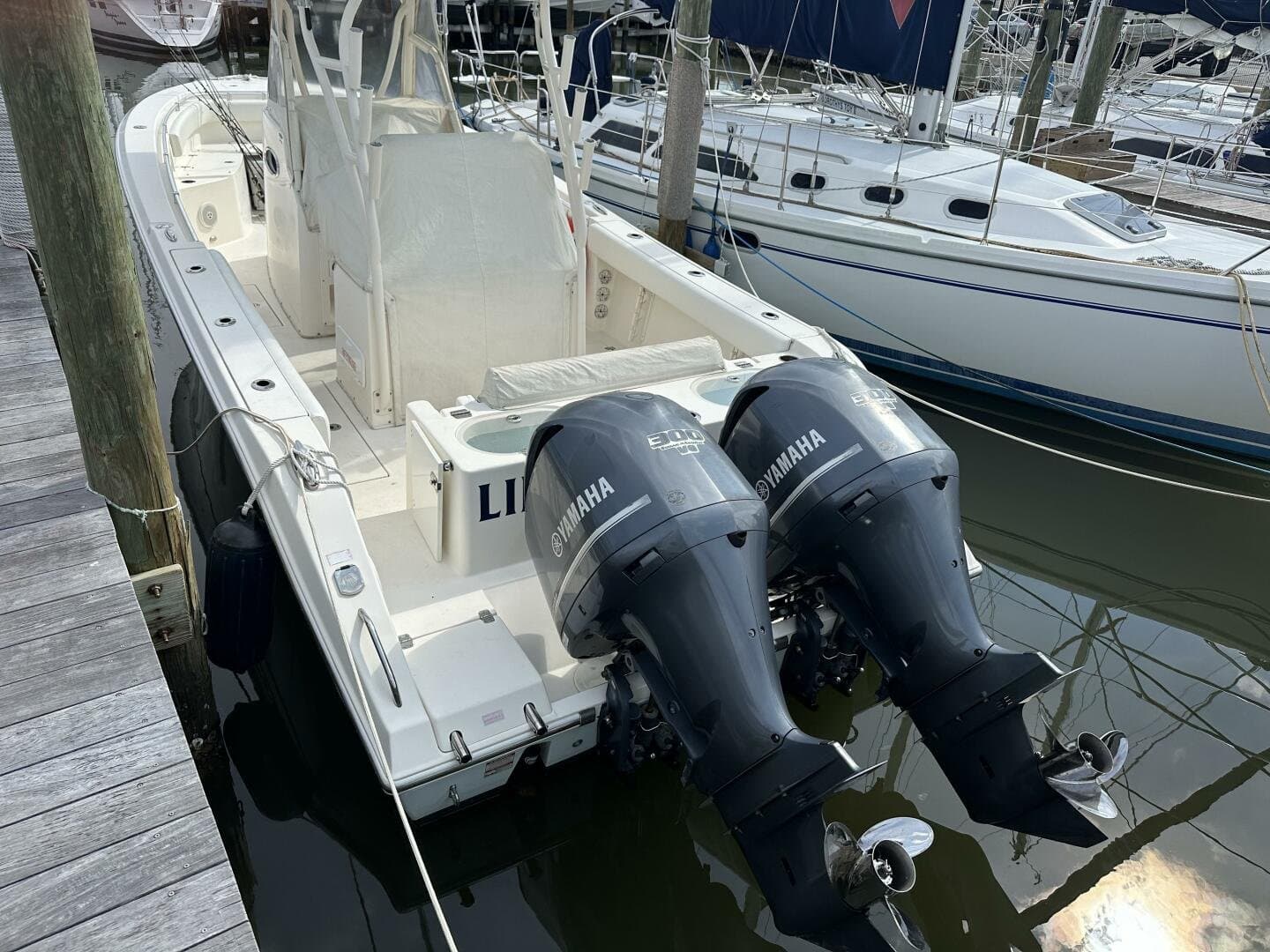 2013 Cobia 295