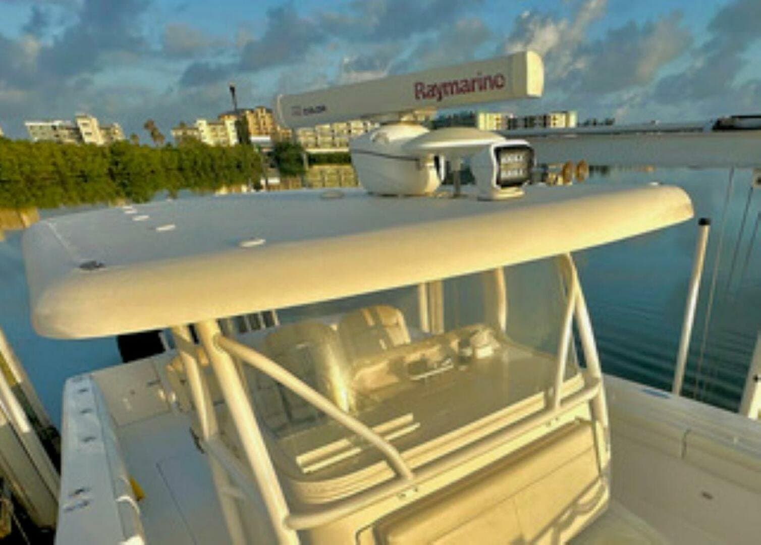 2017 Stamas 390 Tarpon