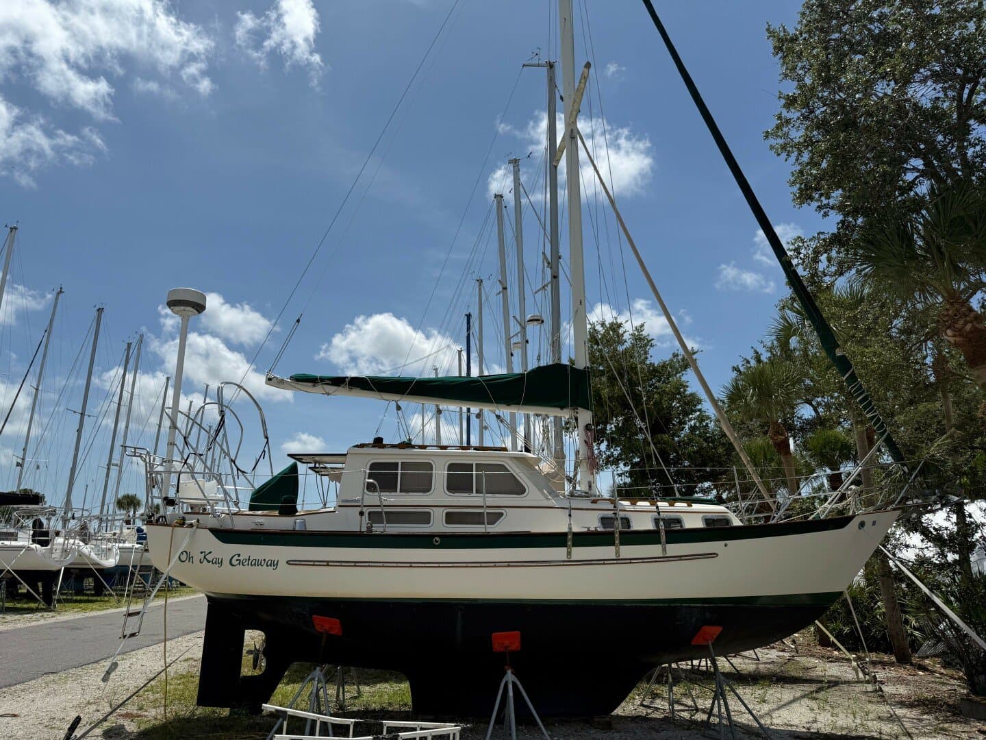 1994 Pacific Seacraft Pilothouse 32