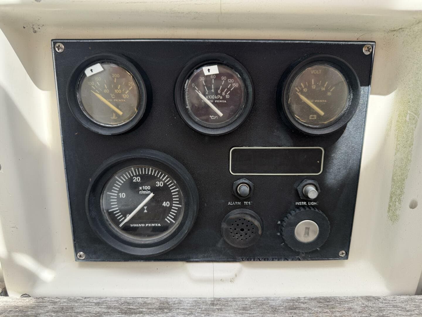 1994 Pacific Seacraft Pilothouse 32