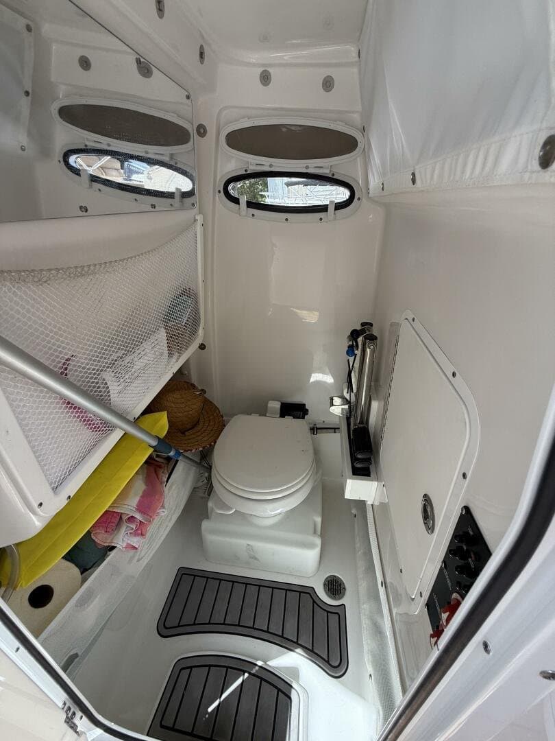 2022 Sea Hunt Ultra 265 SE