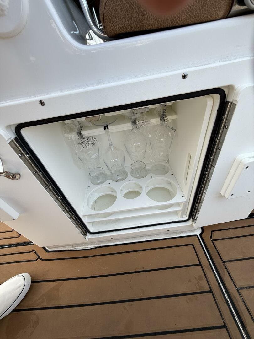 2022 Sea Hunt Ultra 265 SE