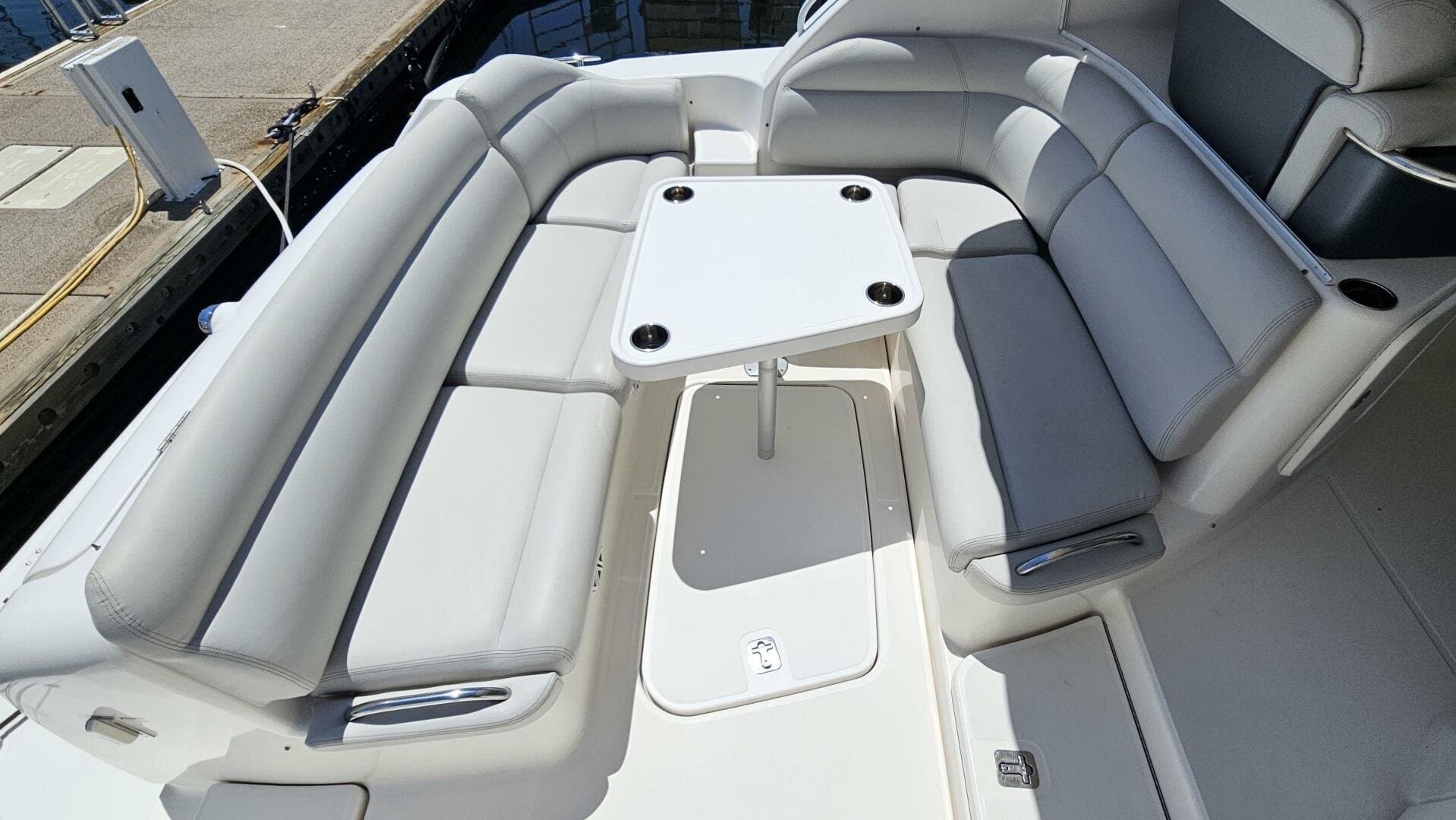 2007 Tiara Yachts 3900 Sovran