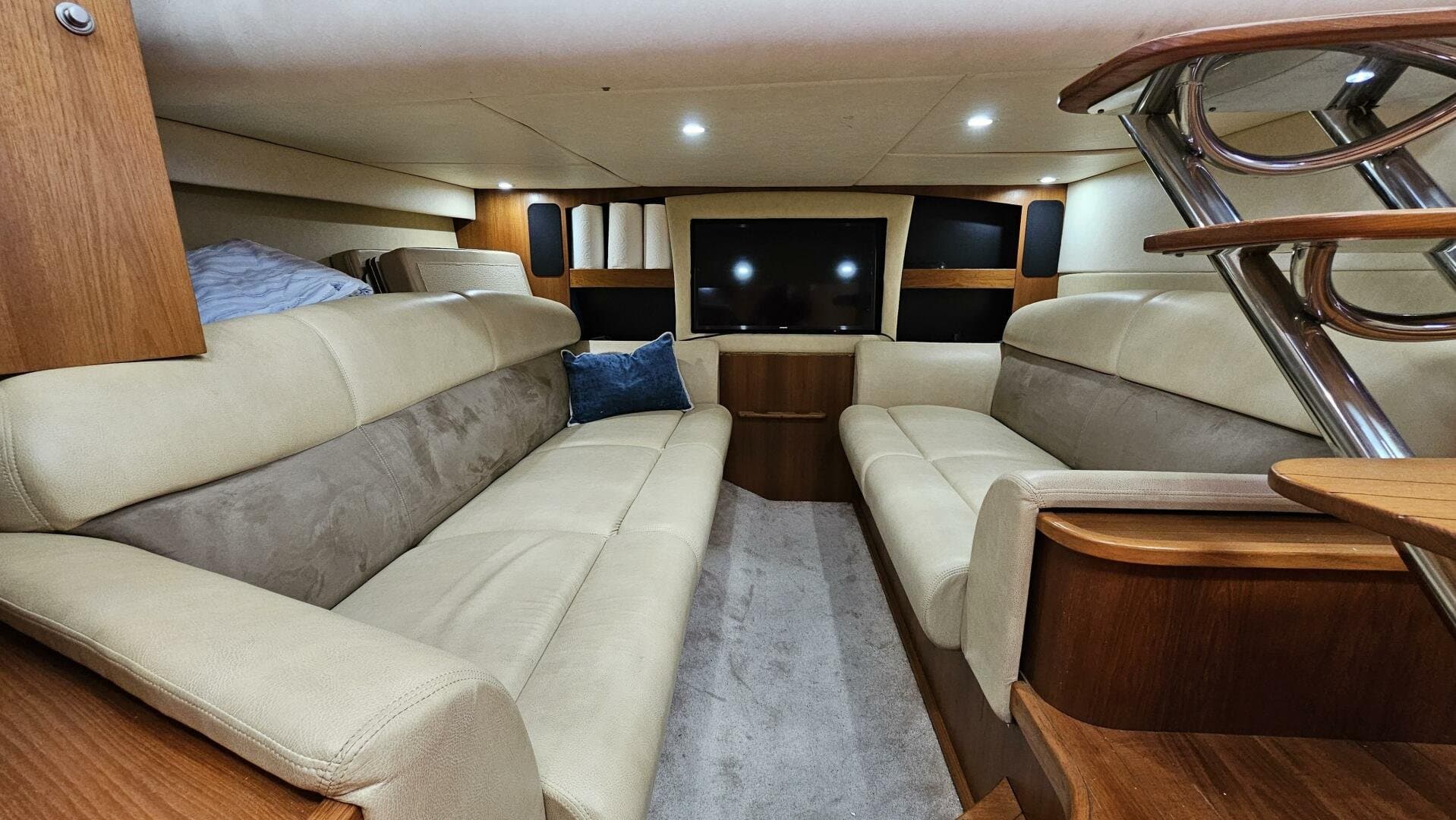 2007 Tiara Yachts 3900 Sovran