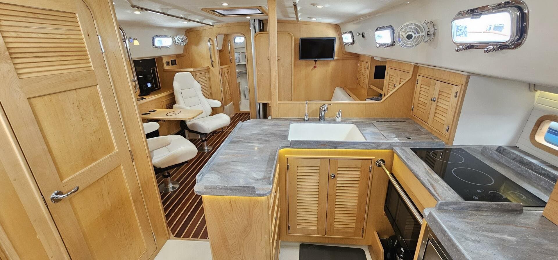 2023 Island Packet 439