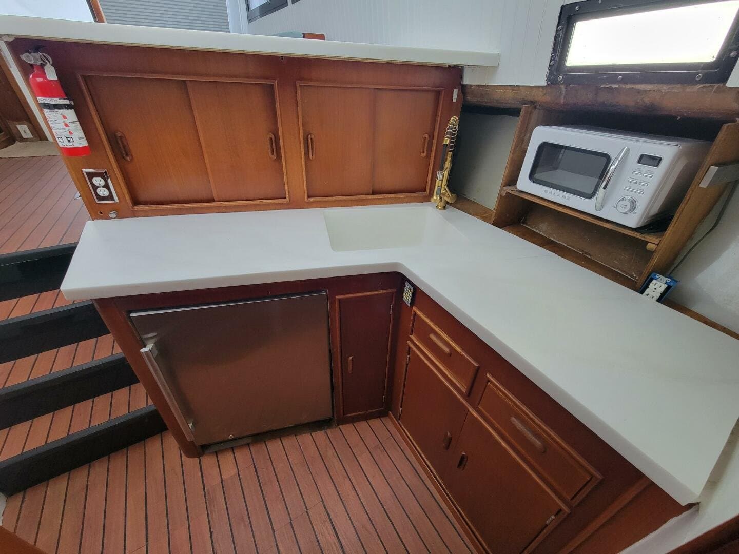 1992 Mediterranean 38