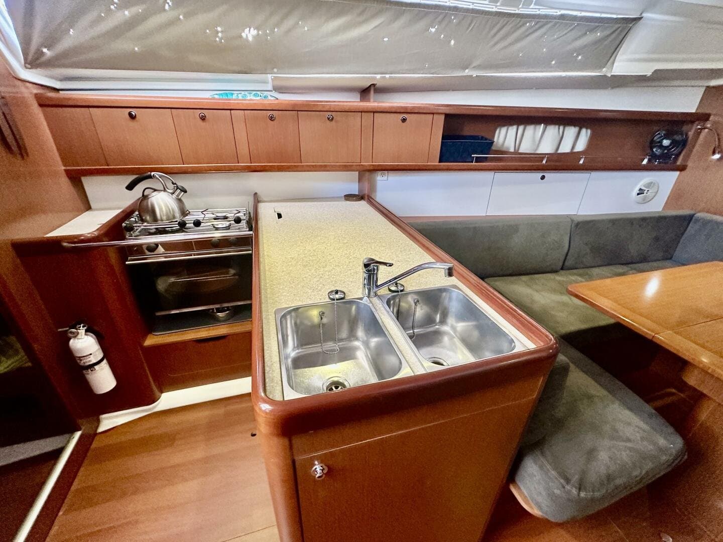 2013 Beneteau Oceanis