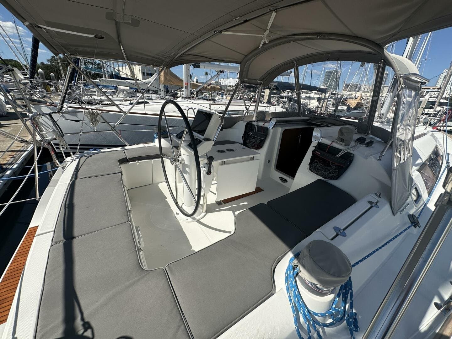 2013 Beneteau Oceanis