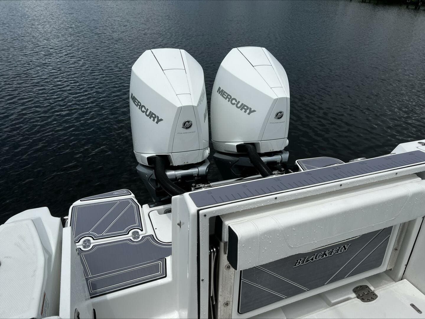 2023 Blackfin 272 CC