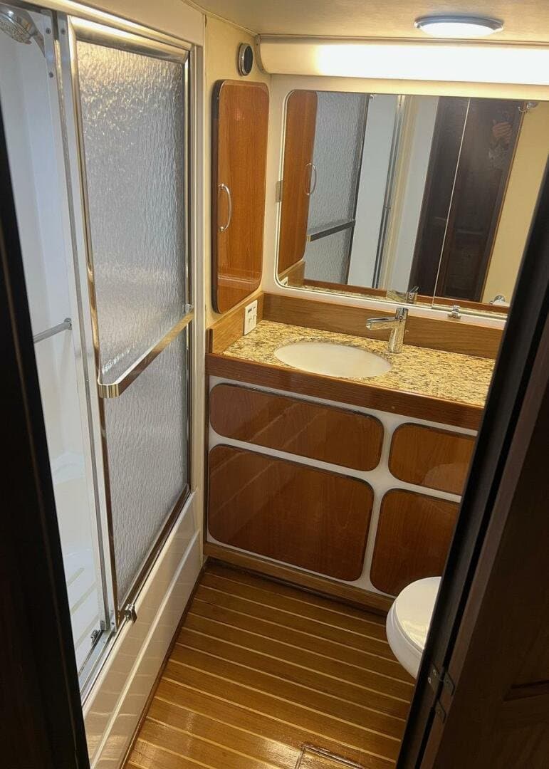 1985 Hatteras Motor Yacht