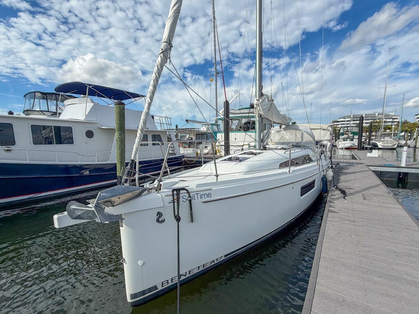 2021 Beneteau 30.1