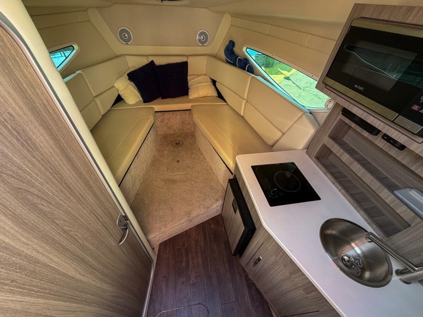 2020 Regal 26 Express