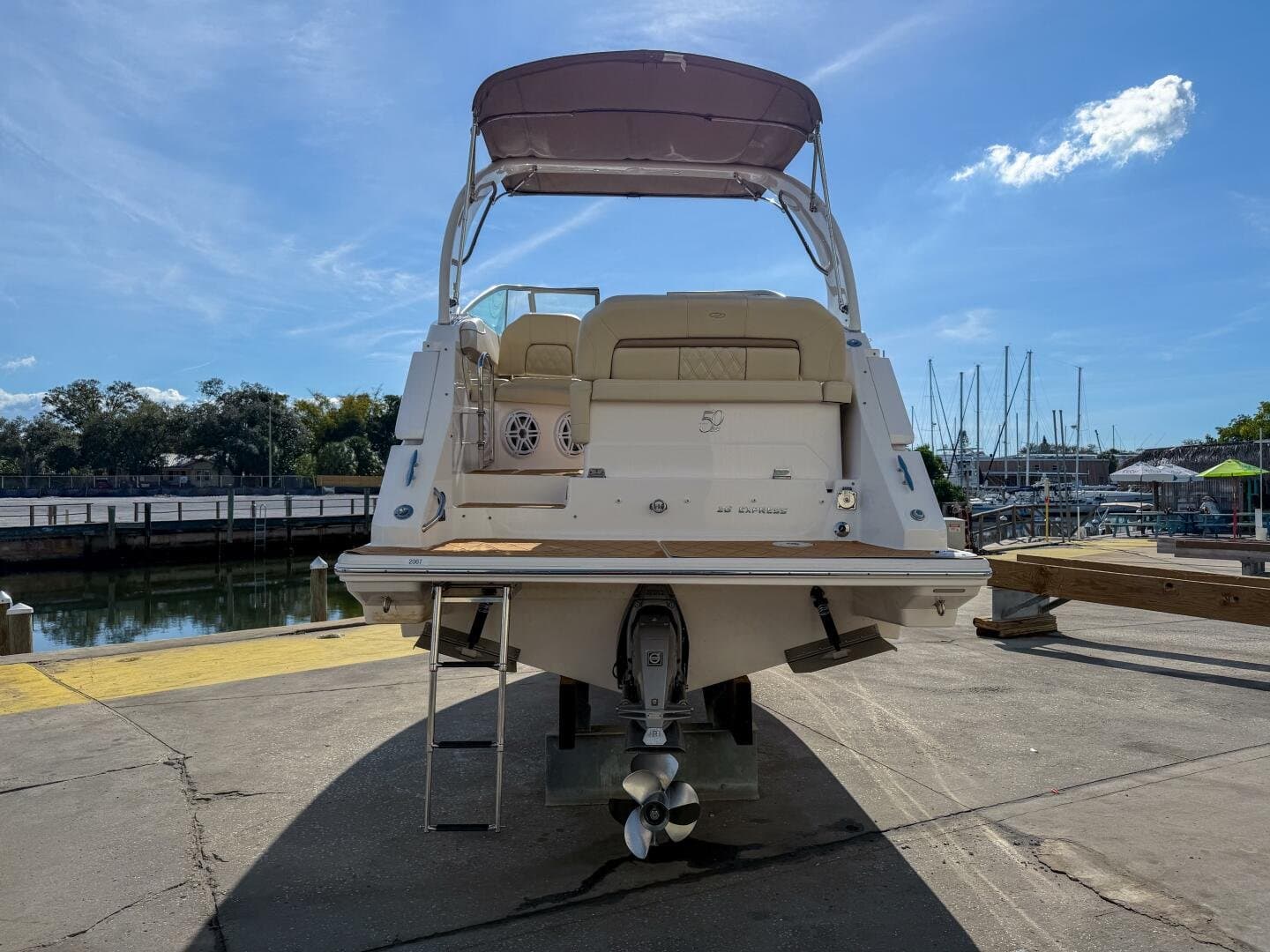 2020 Regal 26 Express