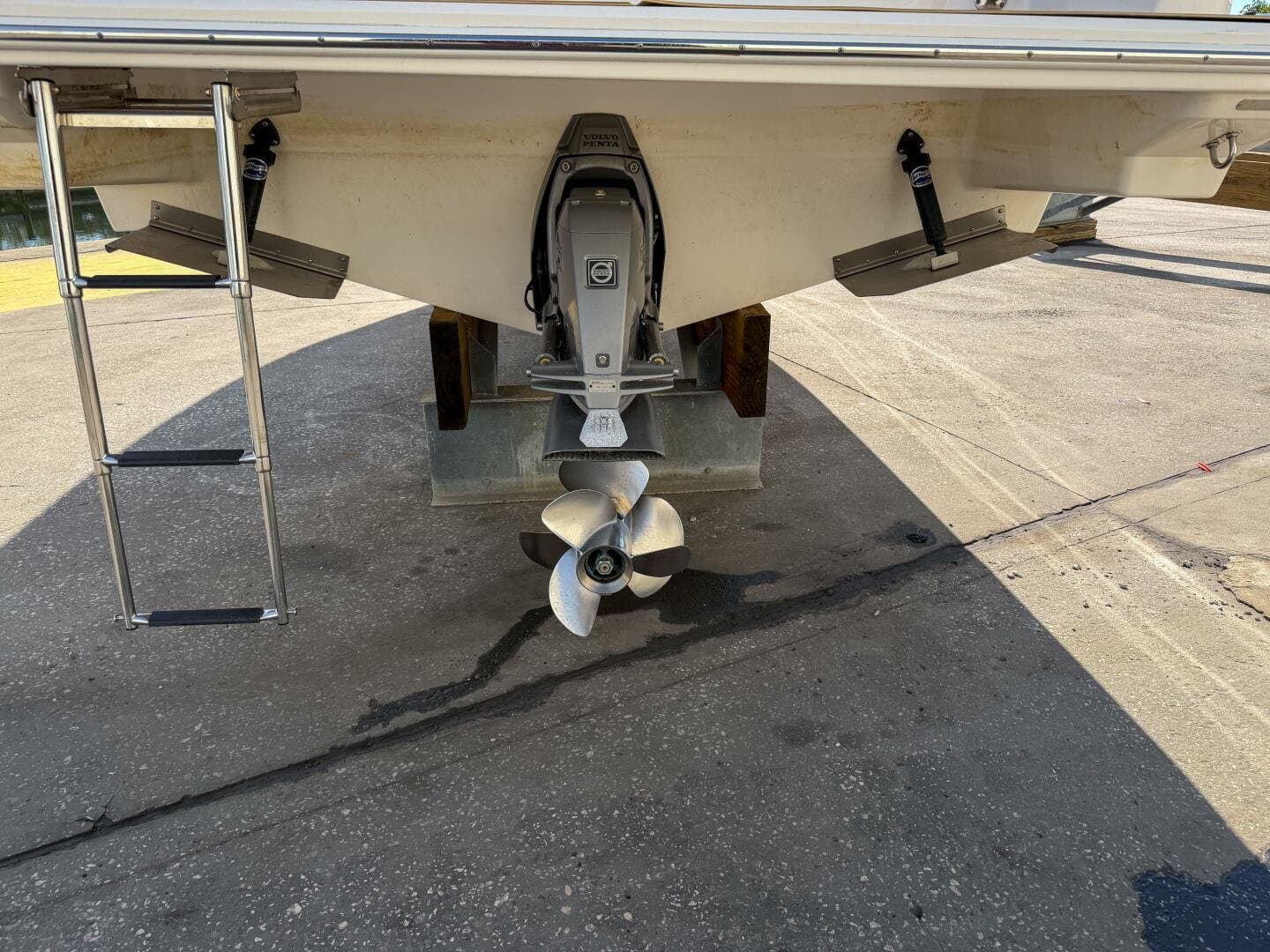 2020 Regal 26 Express