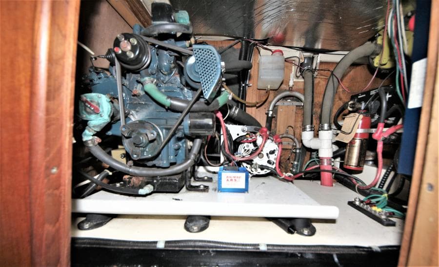 1993 Hunter 42 Passage