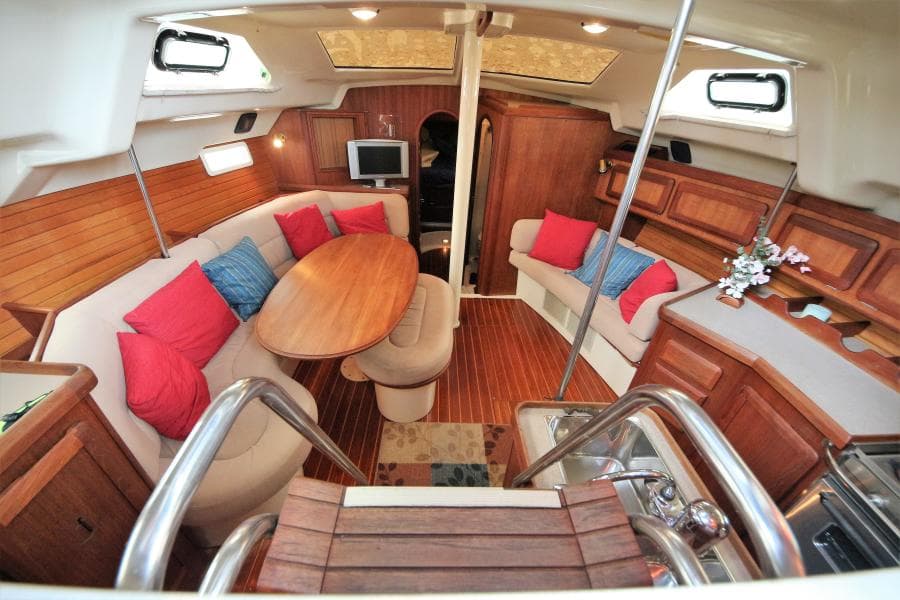 1993 Hunter 42 Passage