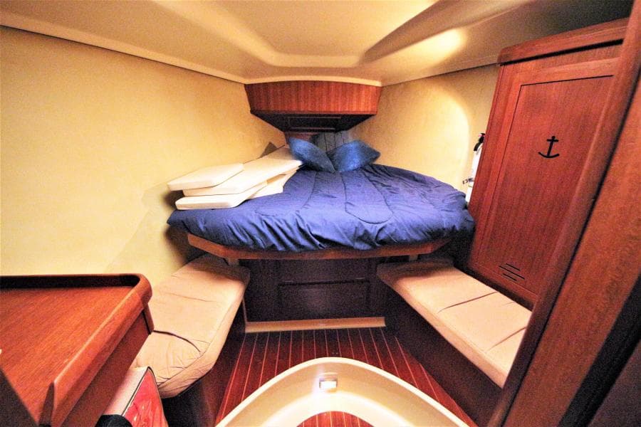 1993 Hunter 42 Passage