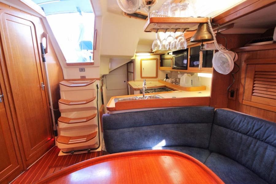 1999 Catalina 42 MkII