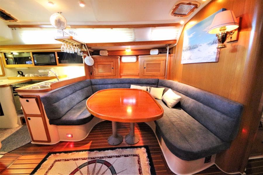 1999 Catalina 42 MkII