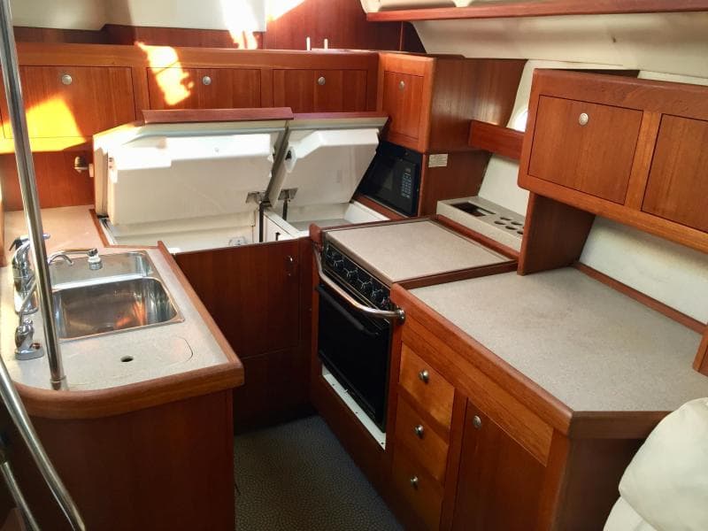 1997 Hunter 450  Passage